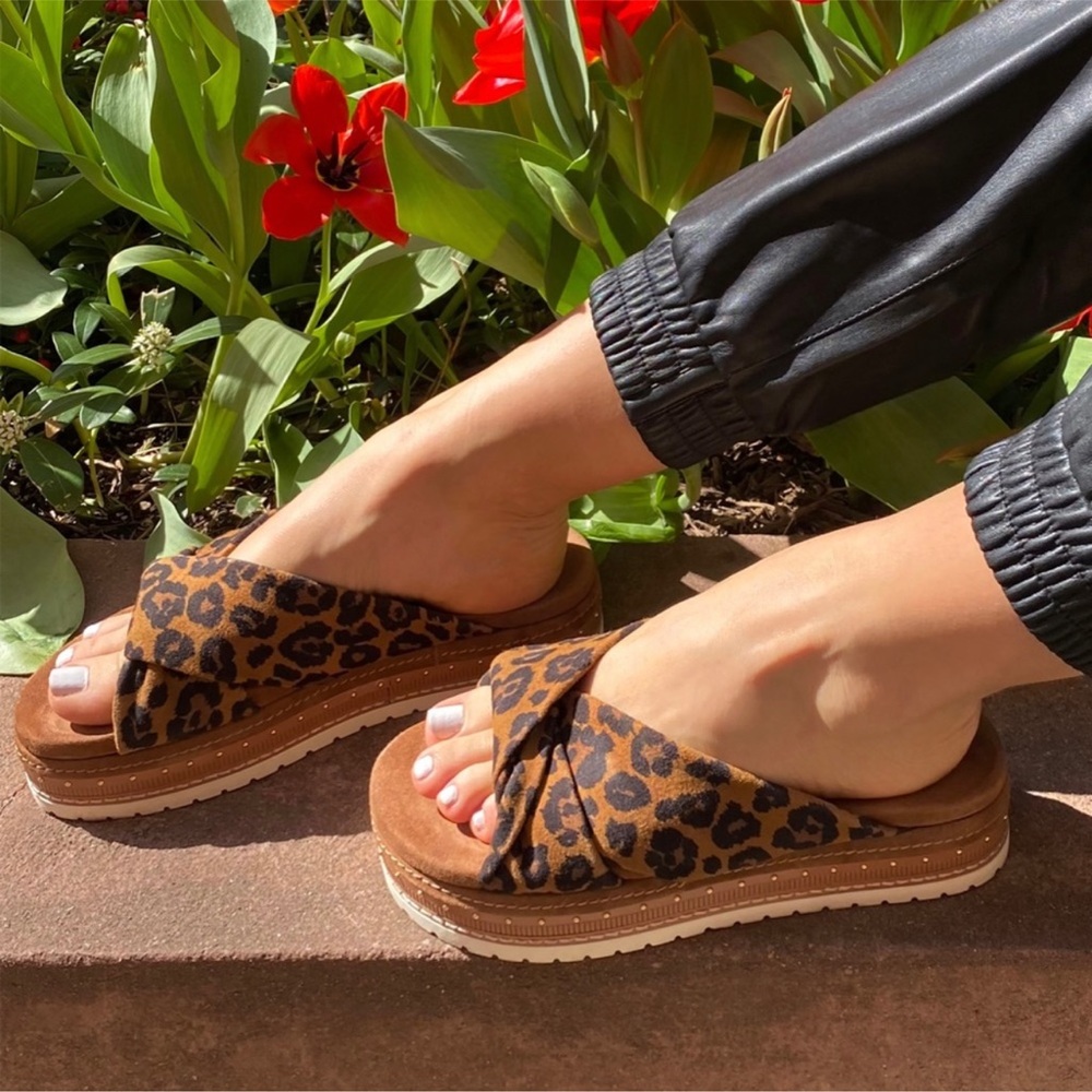 Vince Camino Rareden Leopard Leather - 9.5